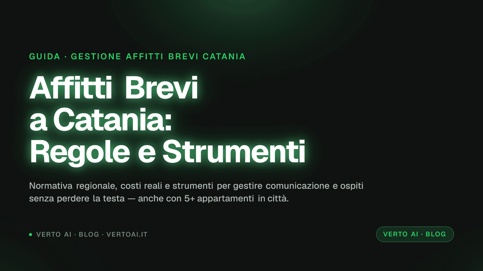 Property manager che gestisce affitti brevi Catania con smartphone e dashboard